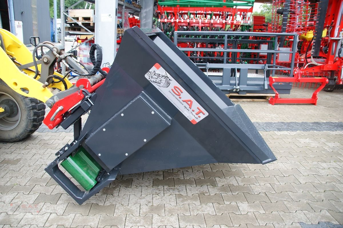 Einstreutechnik des Typs Sonstige SAT-Einstreugerät für Hoflader, Neumaschine in Eberschwang (Bild 8)