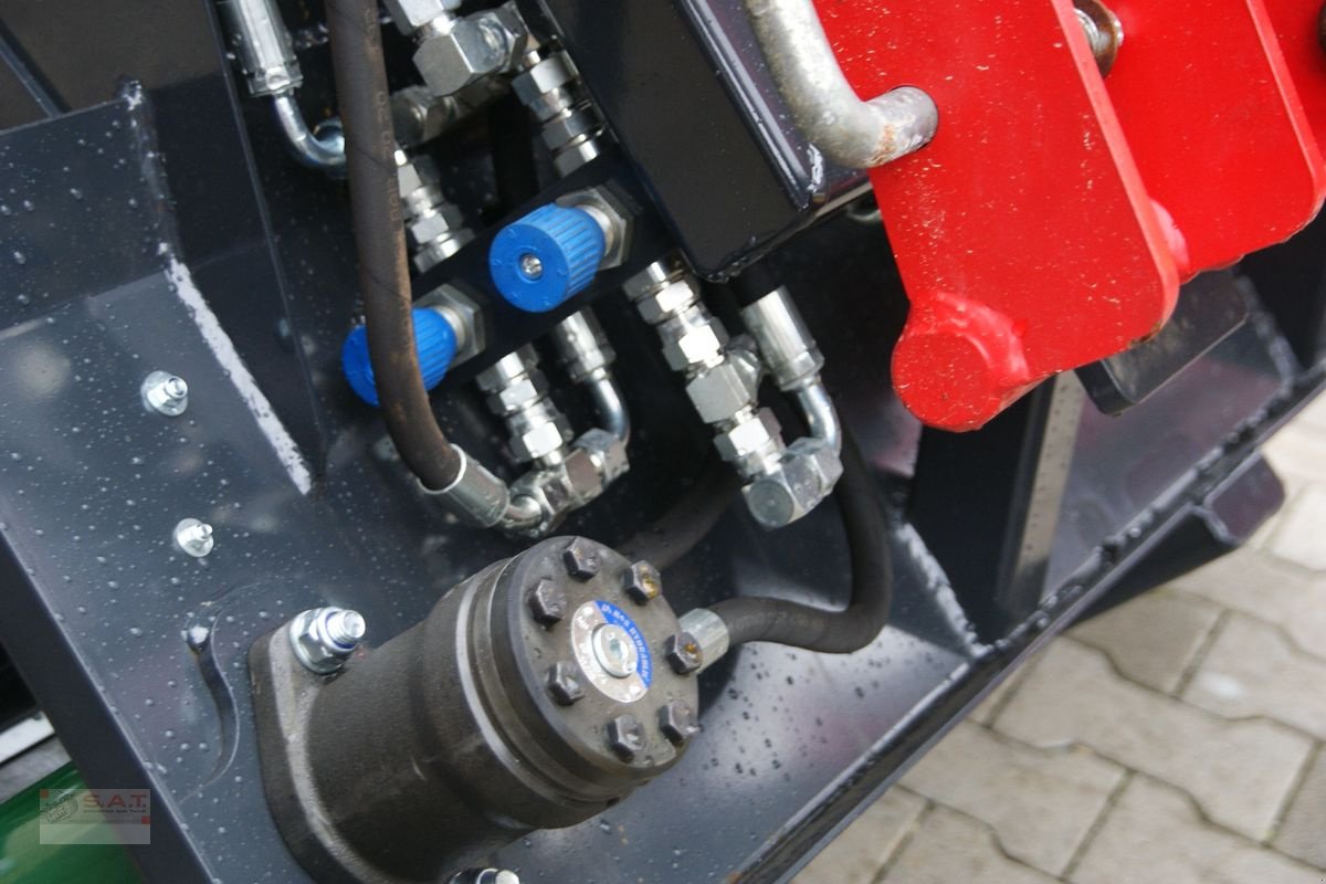 Einstreutechnik des Typs Sonstige SAT-Einstreugerät für Hoflader, Neumaschine in Eberschwang (Bild 5)