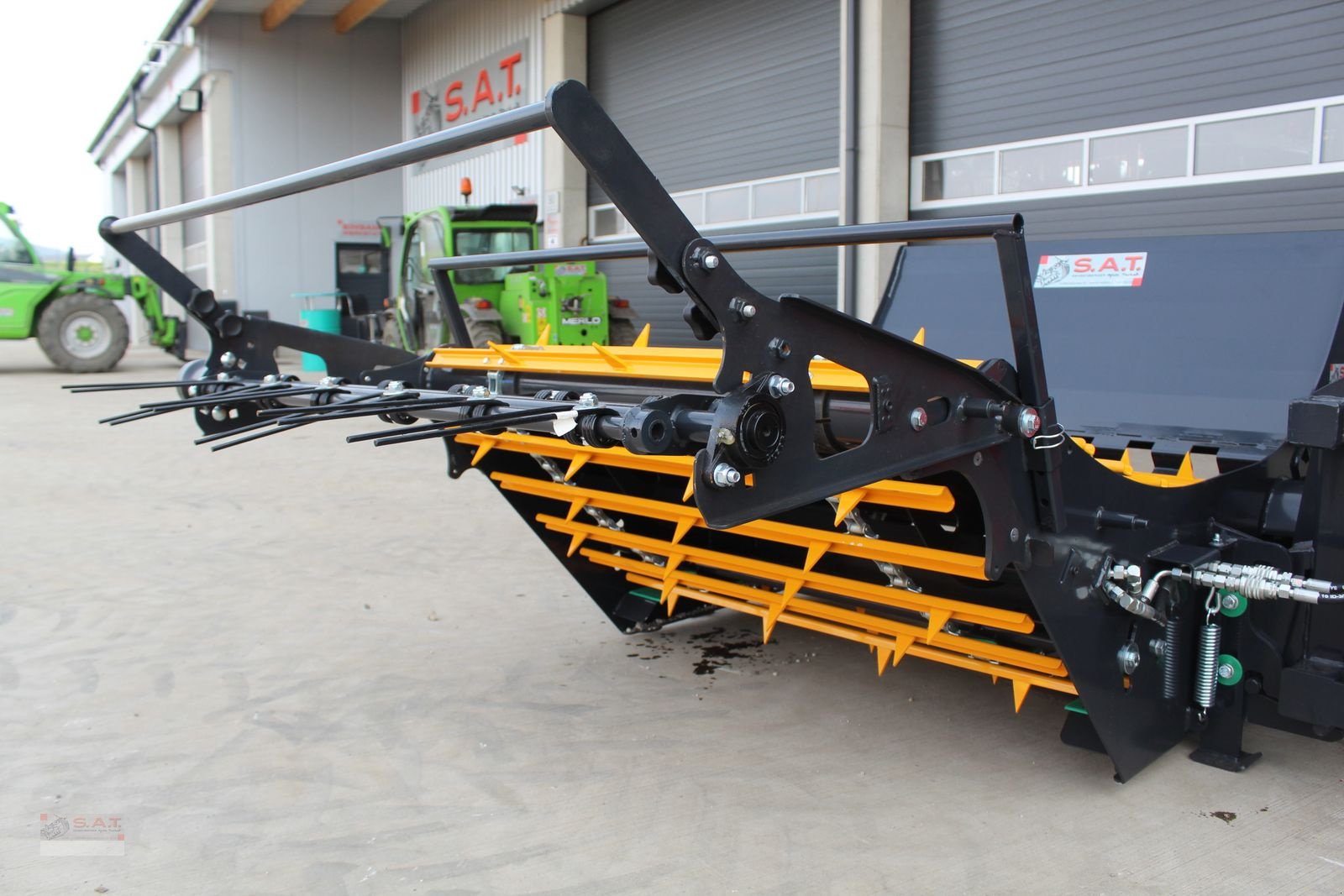 Einstreutechnik des Typs Sonstige SAT Rundballenabroller-Silage-Heu-Stroh, Neumaschine in Eberschwang (Bild 10)