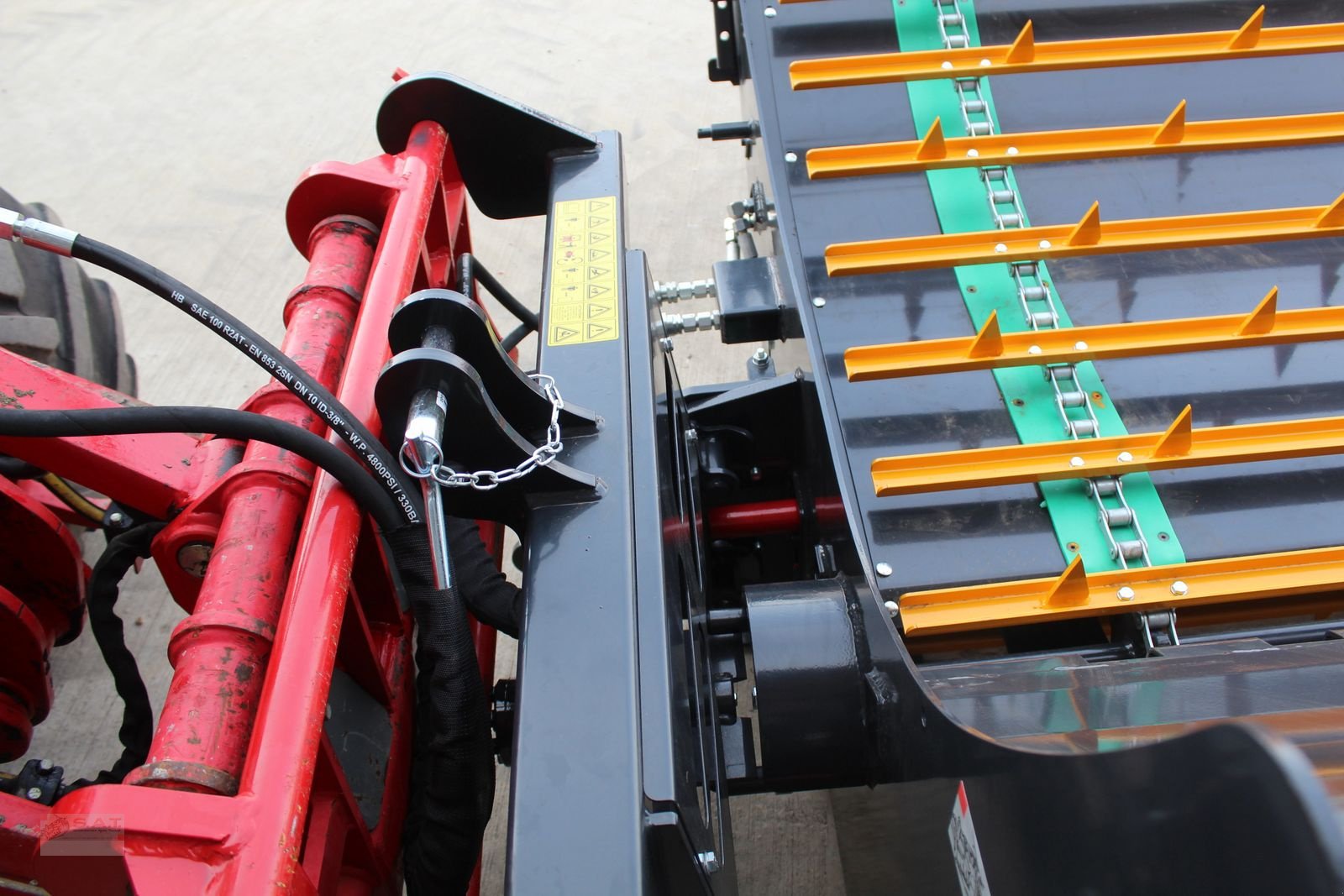 Einstreutechnik des Typs Sonstige SAT Rundballenabroller-Silage-Heu-Stroh, Neumaschine in Eberschwang (Bild 20)