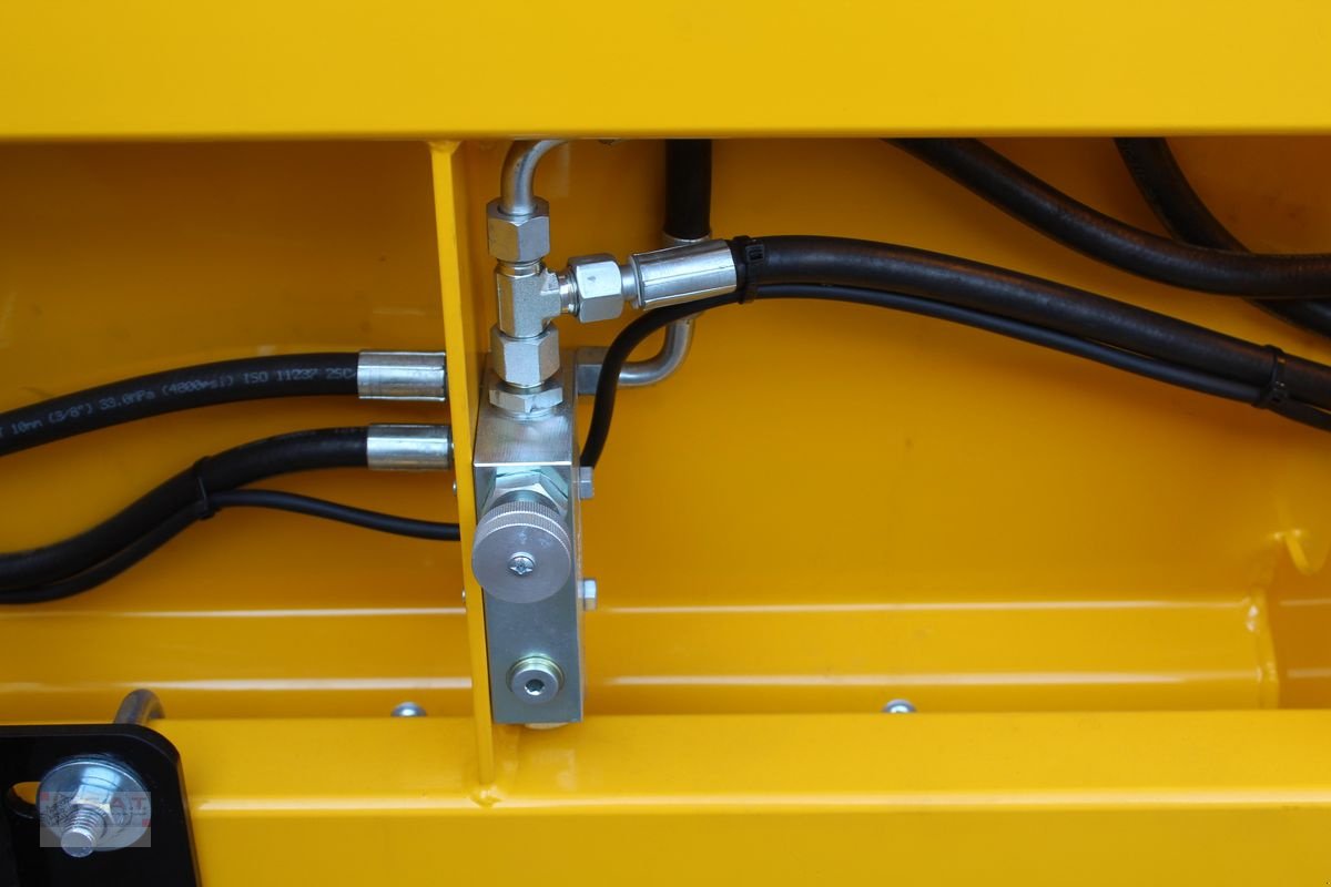 Einstreutechnik of the type Sonstige SAT-TH 130- Einstreu-Einfütterschaufel-NEU, Neumaschine in Eberschwang (Picture 17)