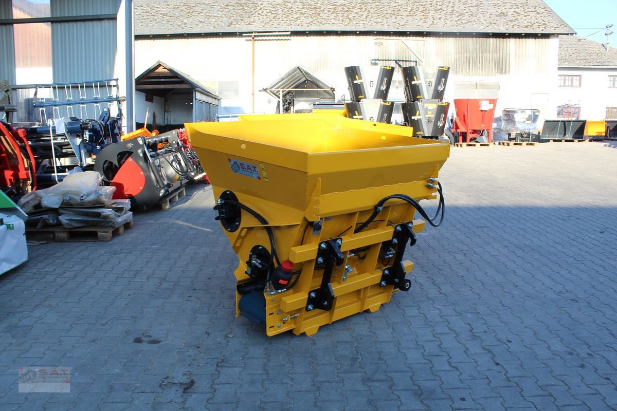 Einstreutechnik of the type Sonstige SAT-TH 130- Einstreu-Einfütterschaufel-NEU, Neumaschine in Eberschwang (Picture 4)