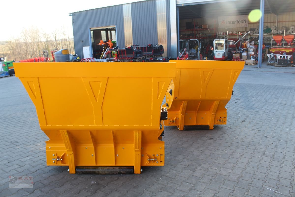 Einstreutechnik of the type Sonstige SAT-TH 130- Einstreu-Einfütterschaufel-NEU, Neumaschine in Eberschwang (Picture 5)