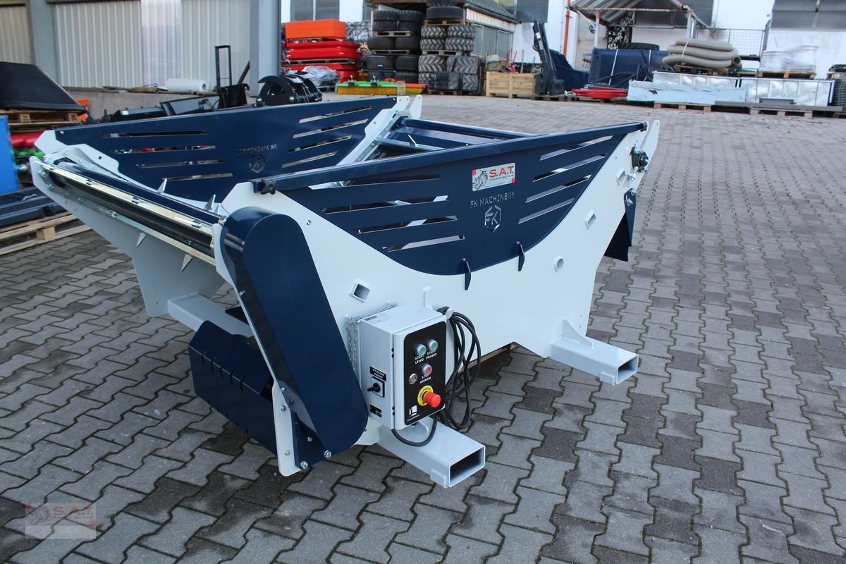 Einstreutechnik Türe ait Sonstige Stationärer Rundballenabwickler, Neumaschine içinde Eberschwang (resim 3)