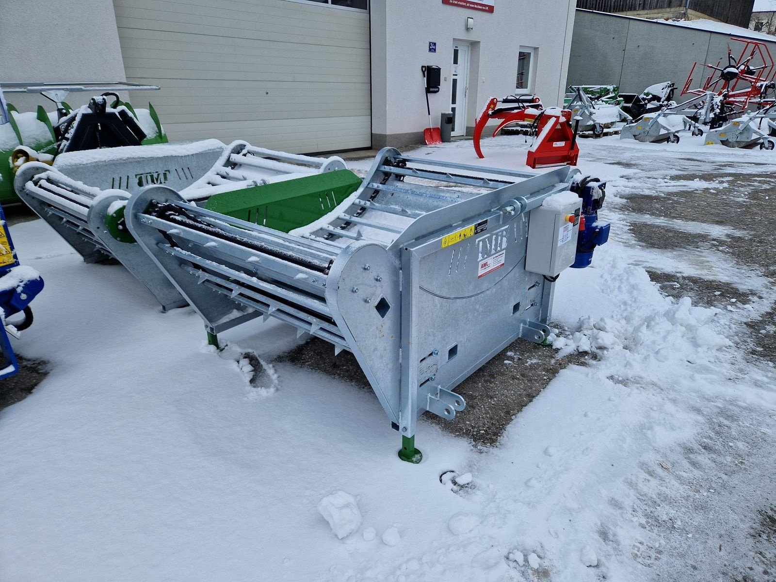 Einstreutechnik des Typs Sonstige TMB Runballenabwickler/auflöser SPIDER ECO, Neumaschine in Grünbach (Bild 2)