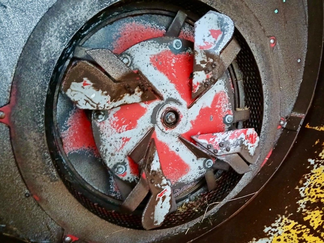 Einstreutechnik типа Teagle Tomahawk 404M, Gebrauchtmaschine в Liebenwalde (Фотография 5)