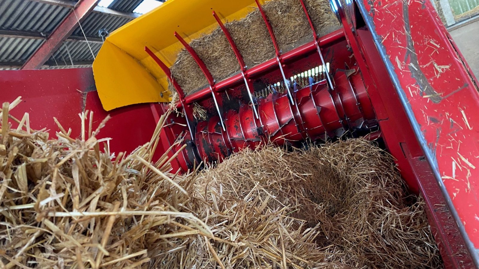 Einstreutechnik Türe ait Teagle Tomahawk 9500, Gebrauchtmaschine içinde Ringe (resim 5)