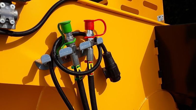 Einstreutechnik of the type VDMJ WSB-140V, Vorführmaschine in Itterbeck (Picture 19)