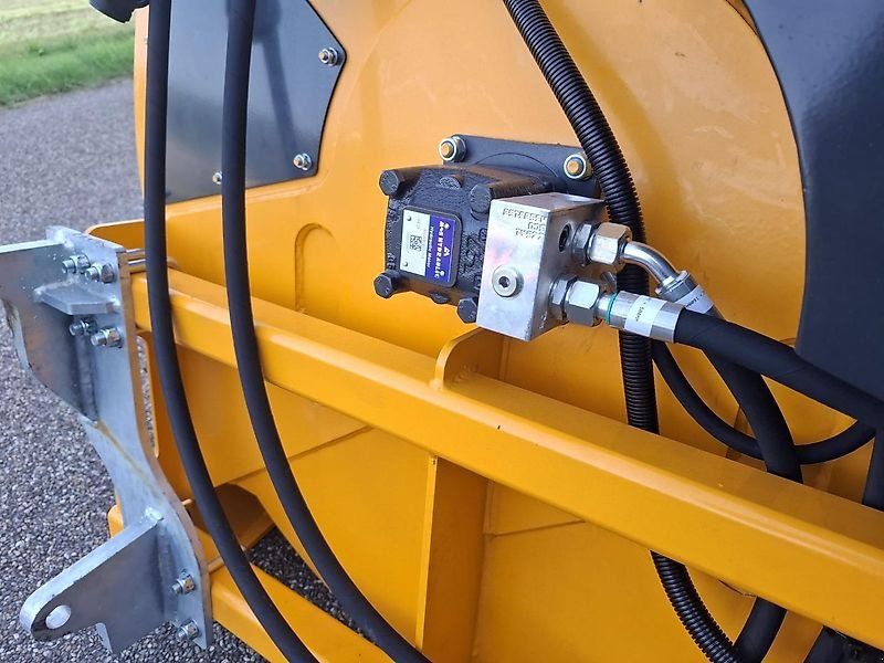 Einstreutechnik Türe ait VDMJ WSB-140Z, Vorführmaschine içinde Itterbeck (resim 21)