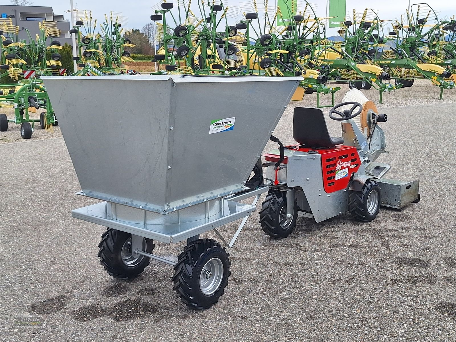 Einstreutechnik typu Westermann CM2 mit Spaltenschieber + Einstreugerät, Gebrauchtmaschine w Gampern (Zdjęcie 2)