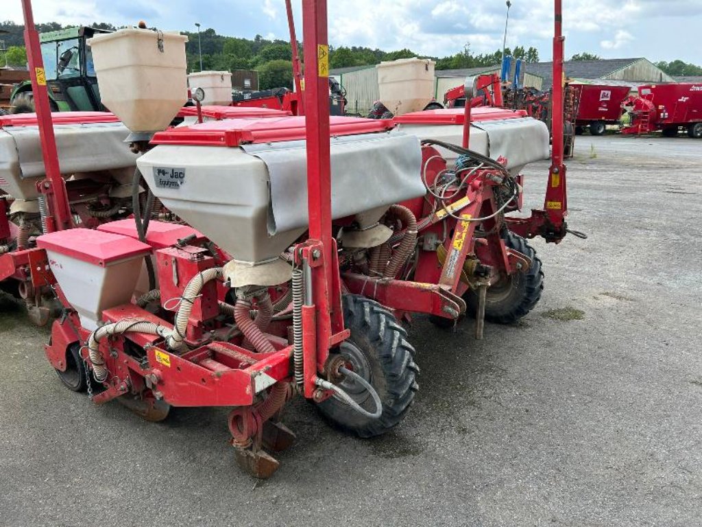 Einzelkornsägerät des Typs Accord OPTIMA, Gebrauchtmaschine in JOSSELIN (Bild 2)
