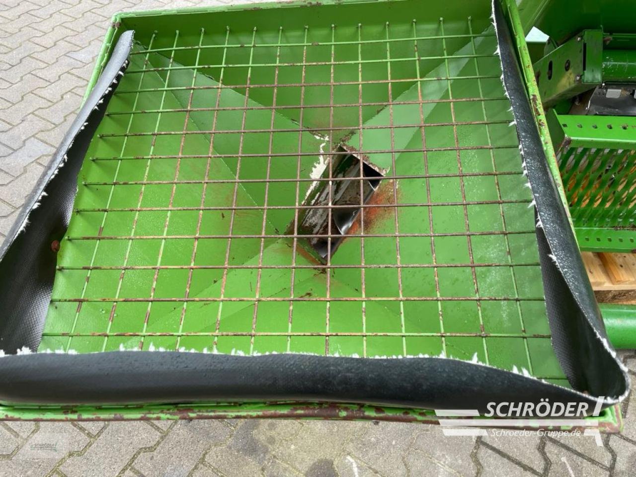 Einzelkornsägerät от тип Amazone ED 6000-2FC + FRONTTANK, Gebrauchtmaschine в Wildeshausen (Снимка 25)