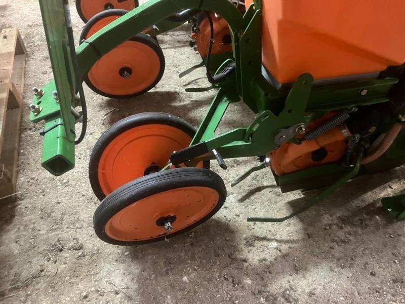 Einzelkornsägerät tipa Amazone ED452K, Gebrauchtmaschine u BRAY en Val (Slika 3)