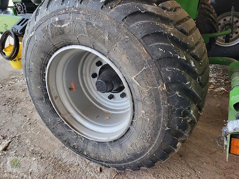 Einzelkornsägerät of the type Amazone EDC 6000-TC 8-75, Gebrauchtmaschine in Salsitz (Picture 12)