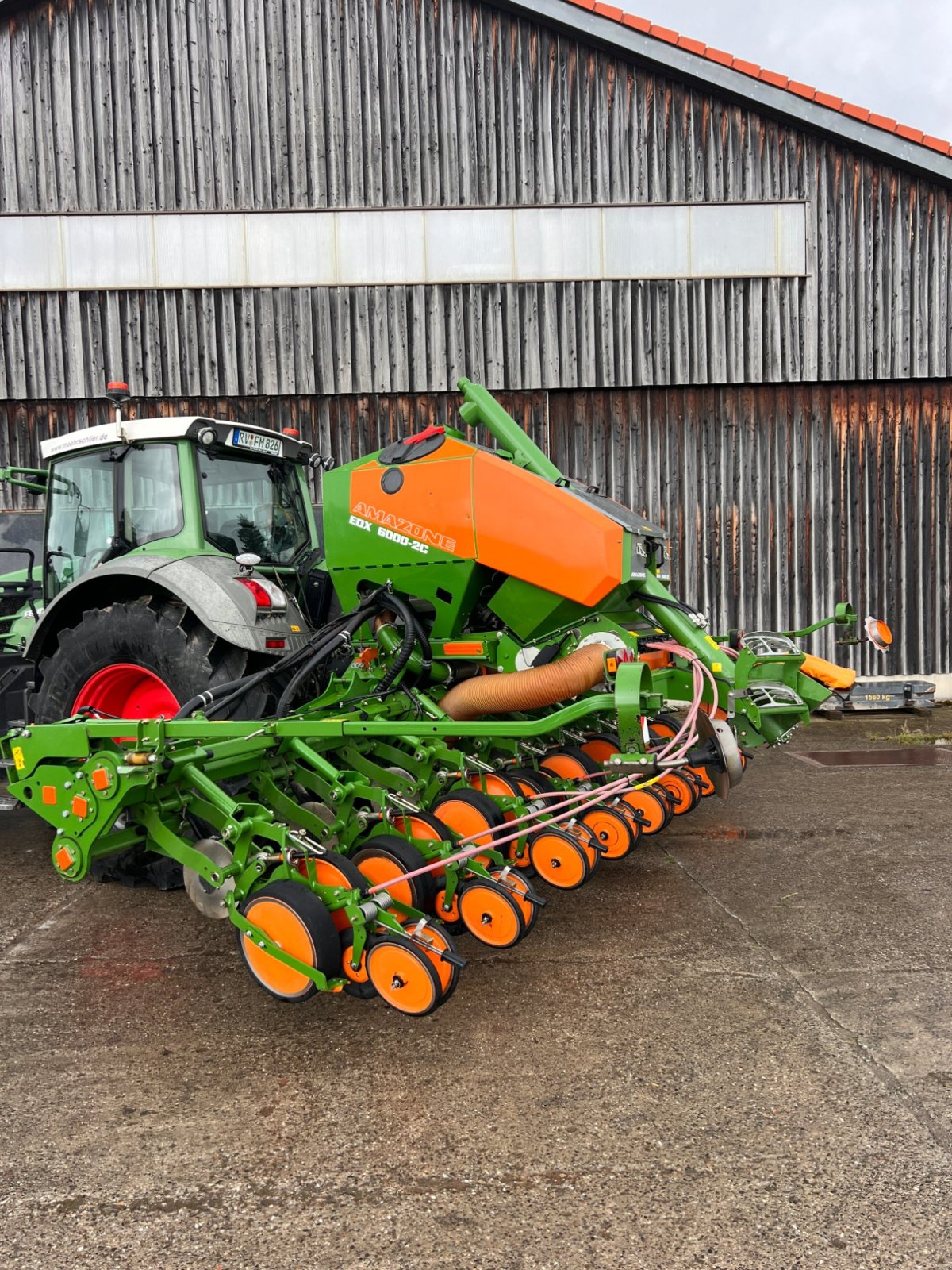 Einzelkornsägerät des Typs Amazone EDX 6000 2 C, Gebrauchtmaschine in Schlier (Bild 1)