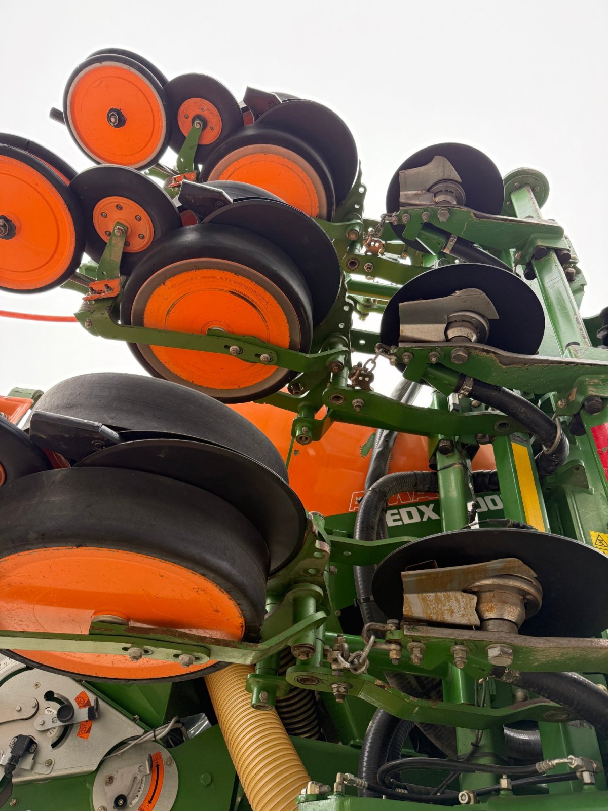 Einzelkornsägerät des Typs Amazone EDX 6000 2 C, Gebrauchtmaschine in Schlier (Bild 11)