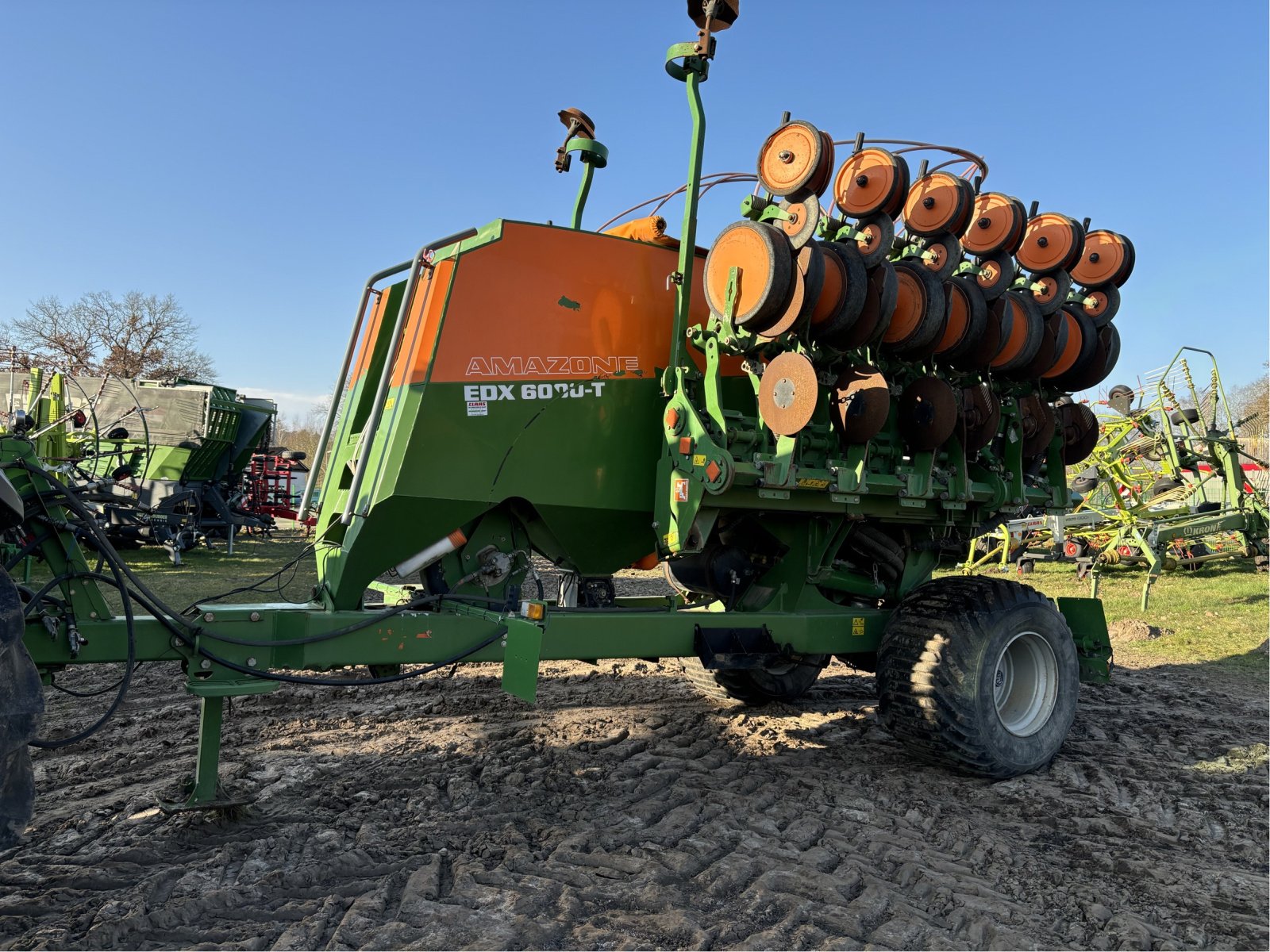Einzelkornsägerät des Typs Amazone EDX 6000-T, Gebrauchtmaschine in Bützow (Bild 1)