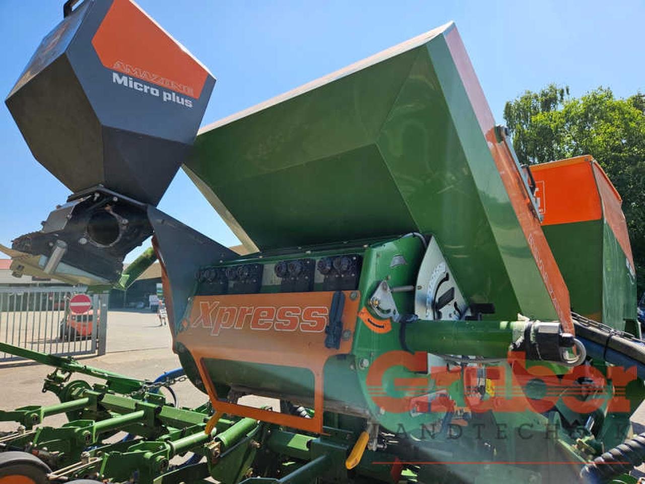 Einzelkornsägerät des Typs Amazone EDX 6000-TC, Gebrauchtmaschine in Ampfing (Bild 12)