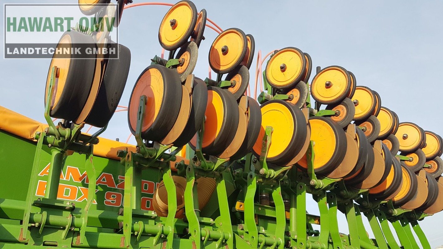 Einzelkornsägerät of the type Amazone EDX 9000-T, Gebrauchtmaschine in Plau am See / OT Klebe (Picture 21)