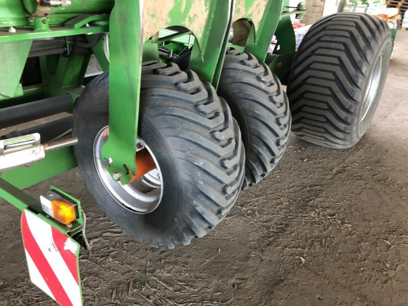 Einzelkornsägerät of the type Amazone EDX 9000-T, Gebrauchtmaschine in Plau am See / OT Klebe (Picture 7)