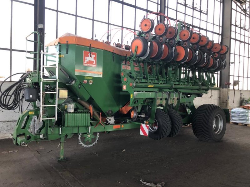 Einzelkornsägerät of the type Amazone EDX 9000-T, Gebrauchtmaschine in Plau am See / OT Klebe (Picture 10)