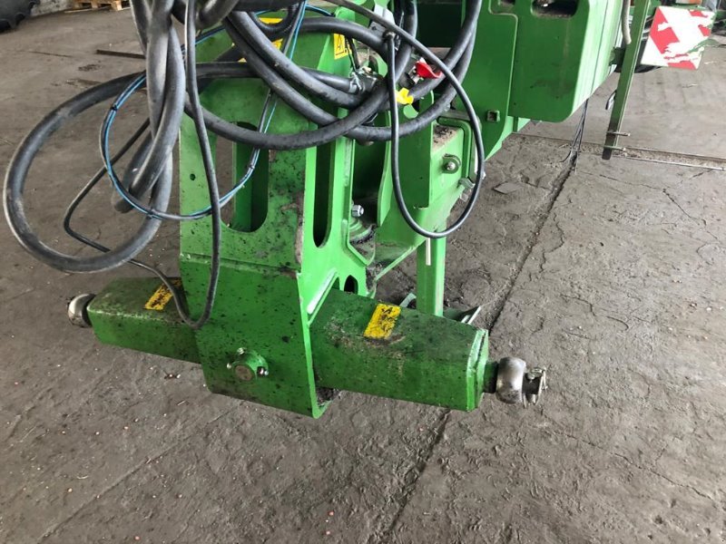 Einzelkornsägerät of the type Amazone EDX 9000-T, Gebrauchtmaschine in Plau am See / OT Klebe (Picture 12)