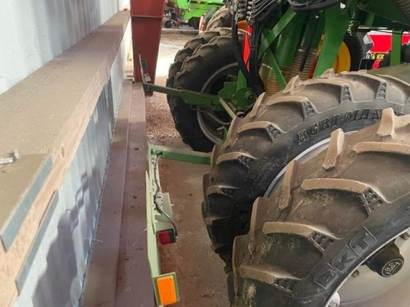 Einzelkornsägerät tip Amazone EDX 9000-TC, Gebrauchtmaschine in Videbæk (Poză 10)