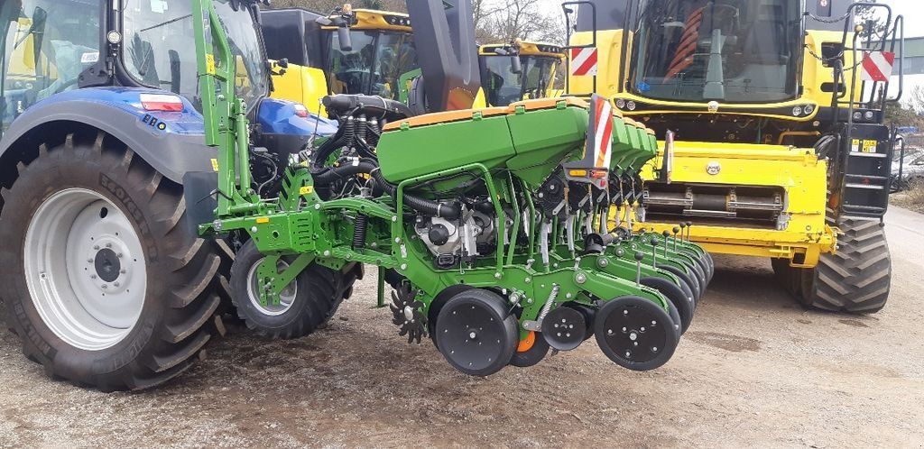 Einzelkornsägerät of the type Amazone Precea 4500-2 Super variabel, Neumaschine in Obritzberg (Picture 1)