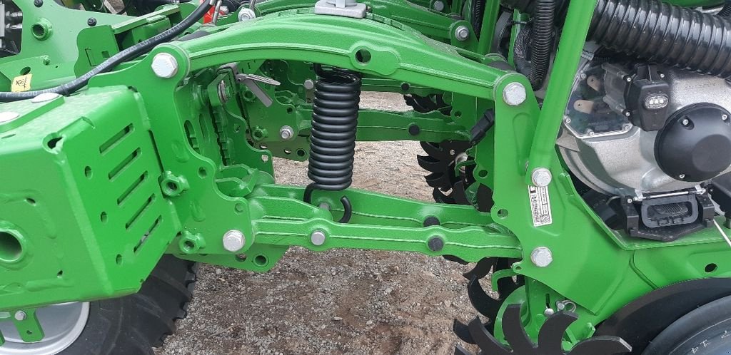 Einzelkornsägerät of the type Amazone Precea 4500-2 Super variabel, Neumaschine in Obritzberg (Picture 8)