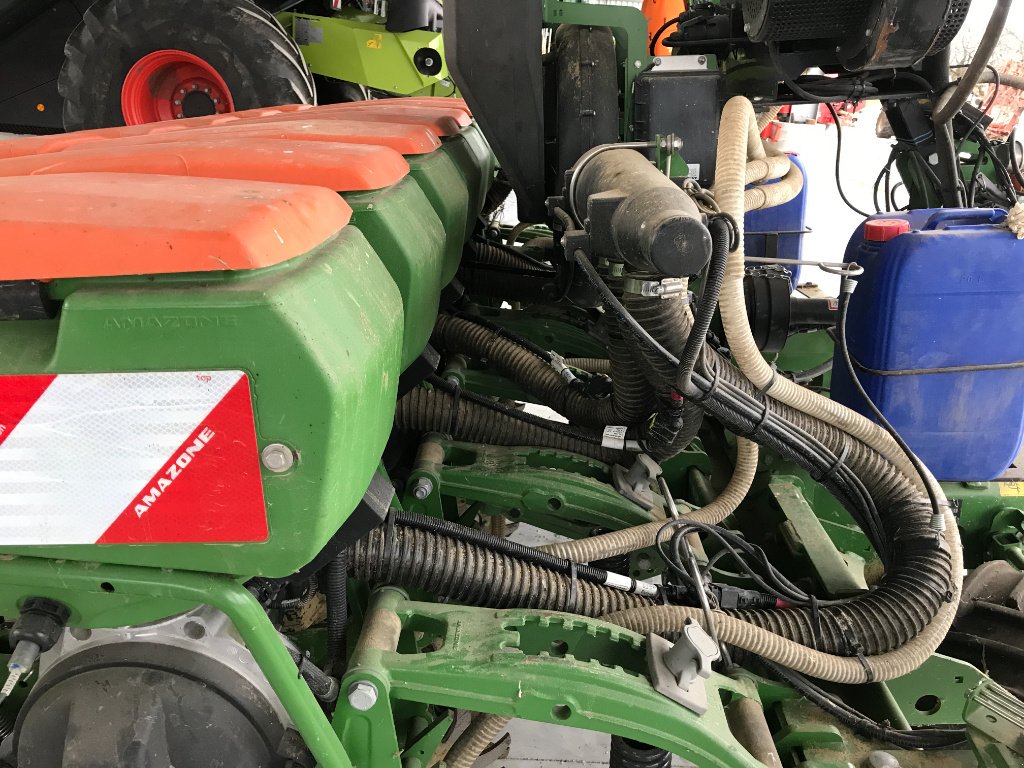 Einzelkornsägerät tipa Amazone Precea 4500, Gebrauchtmaschine u MORLHON LE HAUT (Slika 11)