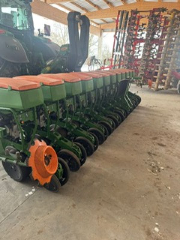 Einzelkornsägerät des Typs Amazone Precea 6000-2 FCC Super, Gebrauchtmaschine in Landsberg OT Niemberg (Bild 2)