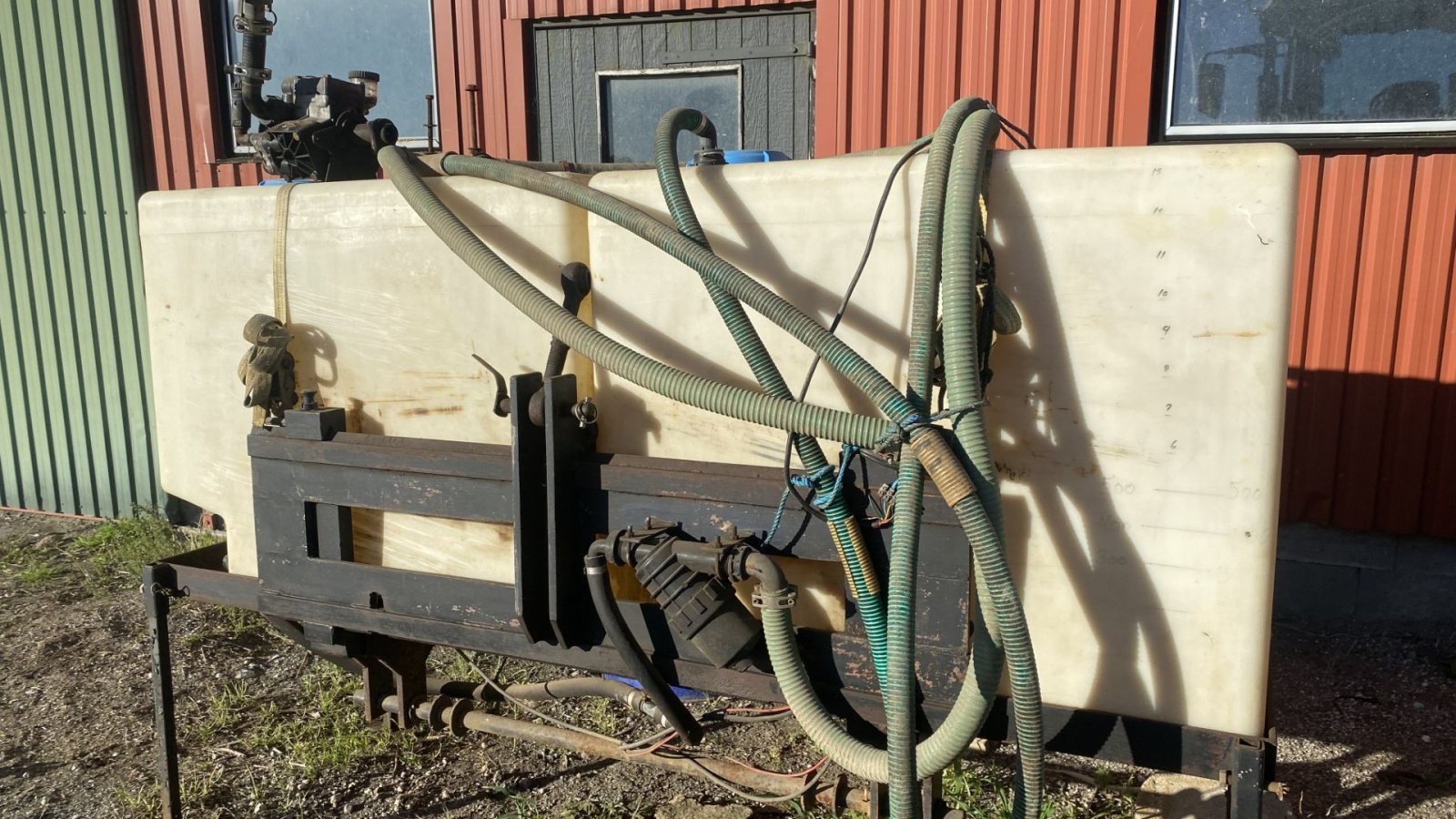 Einzelkornsägerät tipa Becker 12 rækket såmaskine med udstyr til flydende gødning. Fronttank medfølger til prisen., Gebrauchtmaschine u øster ulslev (Slika 5)