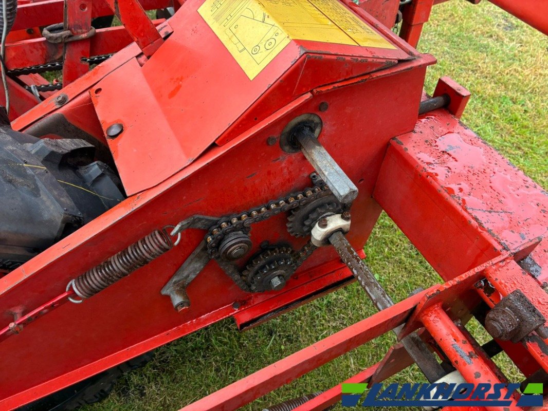 Einzelkornsägerät des Typs Becker Aeromat 4-Reihig, Gebrauchtmaschine in Friesoythe-Thüle (Bild 5)