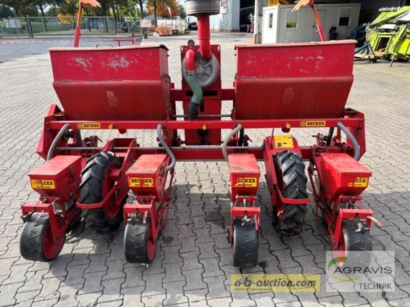 Einzelkornsägerät des Typs Becker AEROMAT 4, Gebrauchtmaschine in Meppen (Bild 6)