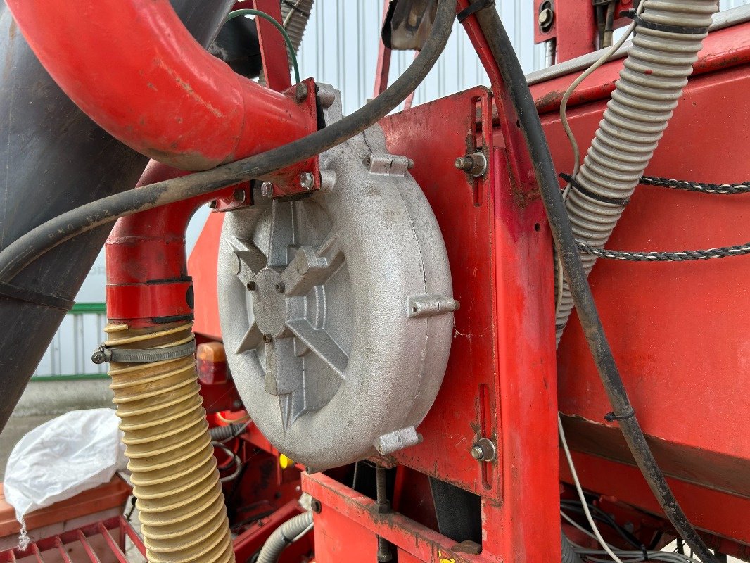 Einzelkornsägerät del tipo Becker Aeromat 6, Gebrauchtmaschine In Sittensen (Immagine 16)