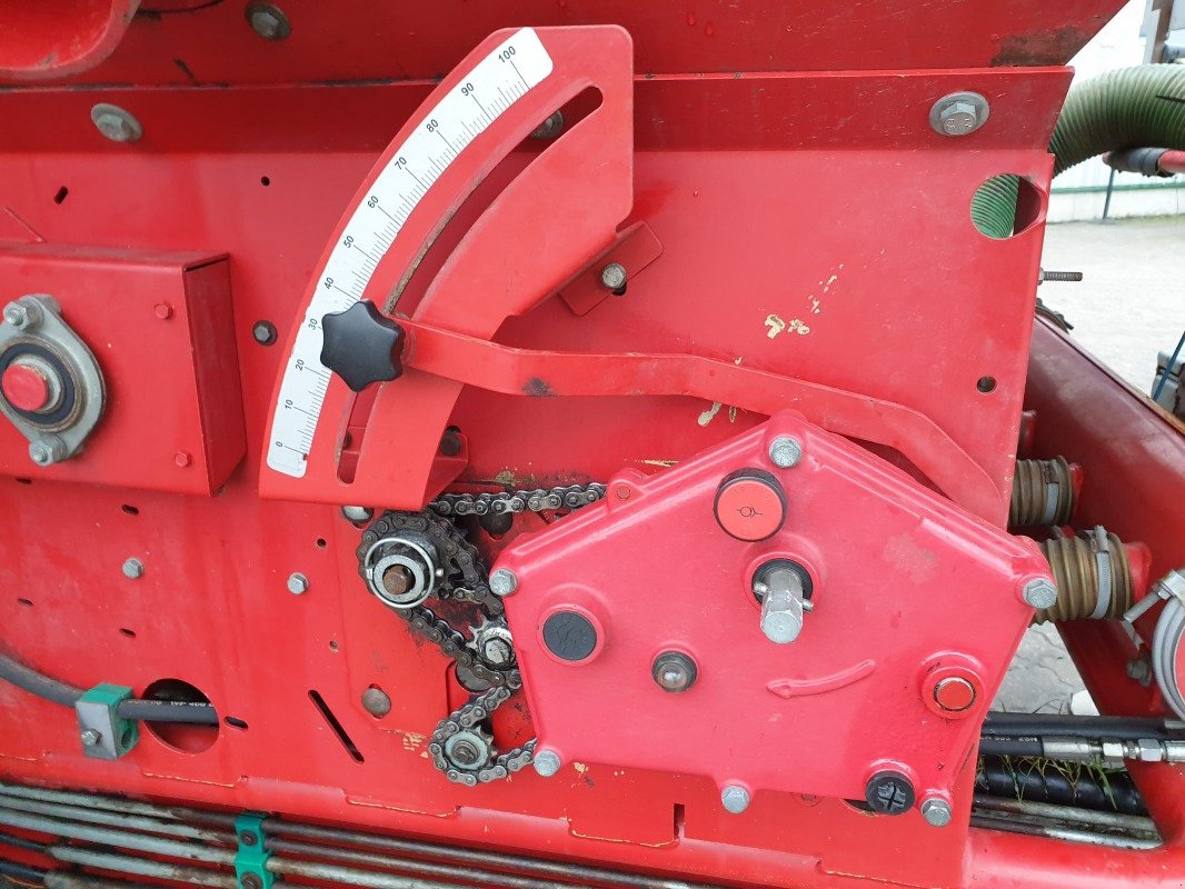Einzelkornsägerät des Typs Becker AEROMAT MAXI-LINE, Gebrauchtmaschine in Sittensen (Bild 9)