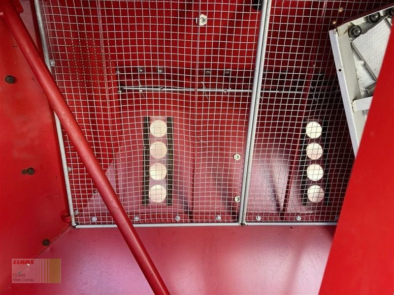 Einzelkornsägerät typu Becker AEROMAT P12 HKT DTE FRONTTANK, Gebrauchtmaschine w Wassertrüdingen (Zdjęcie 28)