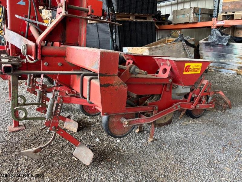 Einzelkornsägerät типа Becker CENTRA SUPER, Gebrauchtmaschine в ROYE (Фотография 3)