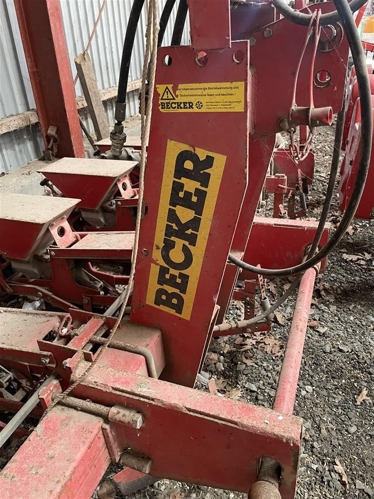 Einzelkornsägerät of the type Becker Roesåmaskine, Gebrauchtmaschine in Helsinge (Picture 3)