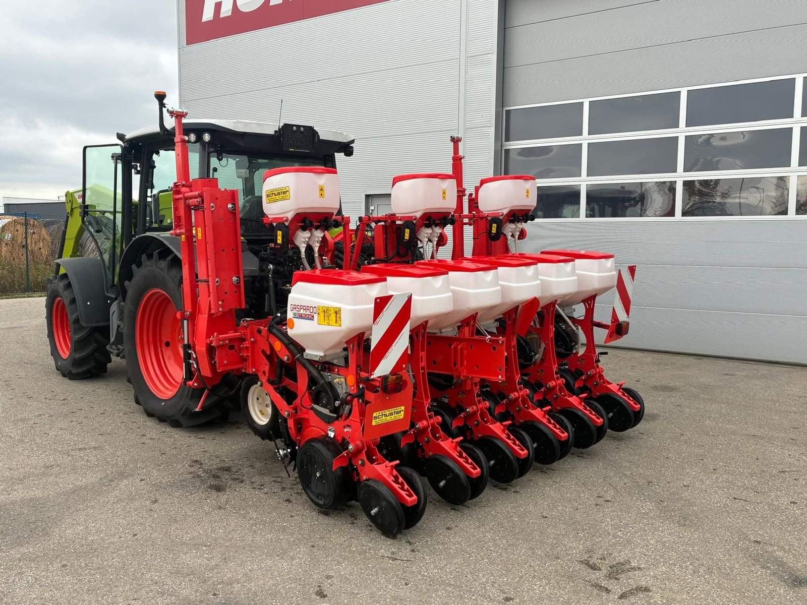 Einzelkornsägerät typu Gaspardo Magica 6R, Neumaschine v Grund (Obrázek 1)