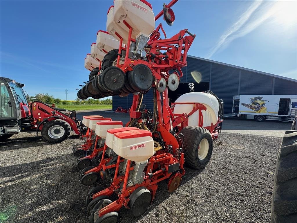 Einzelkornsägerät of the type Gaspardo Manta 12 rækker 75cm M/ Scatenata Liquid 3000 gødningsvogn, Gebrauchtmaschine in Holstebro (Picture 2)