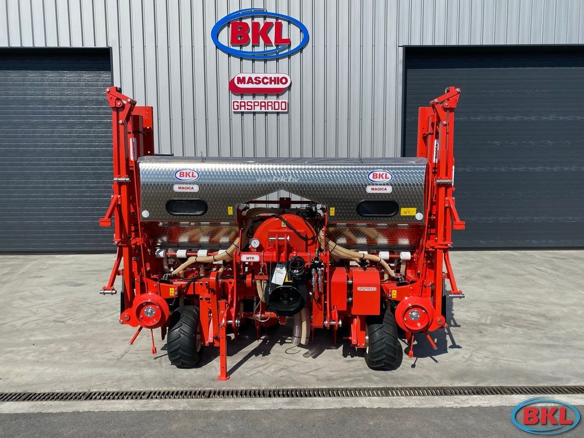 Einzelkornsägerät des Typs Gaspardo Maschio Magica MTR 8 BBX Hydraulisch verstel, Neumaschine in Rovisce (Bild 5)