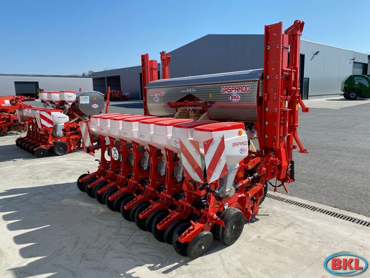 Einzelkornsägerät des Typs Gaspardo Maschio Magica MTR 8 BBX Hydraulisch verstel, Neumaschine in Rovisce (Bild 1)