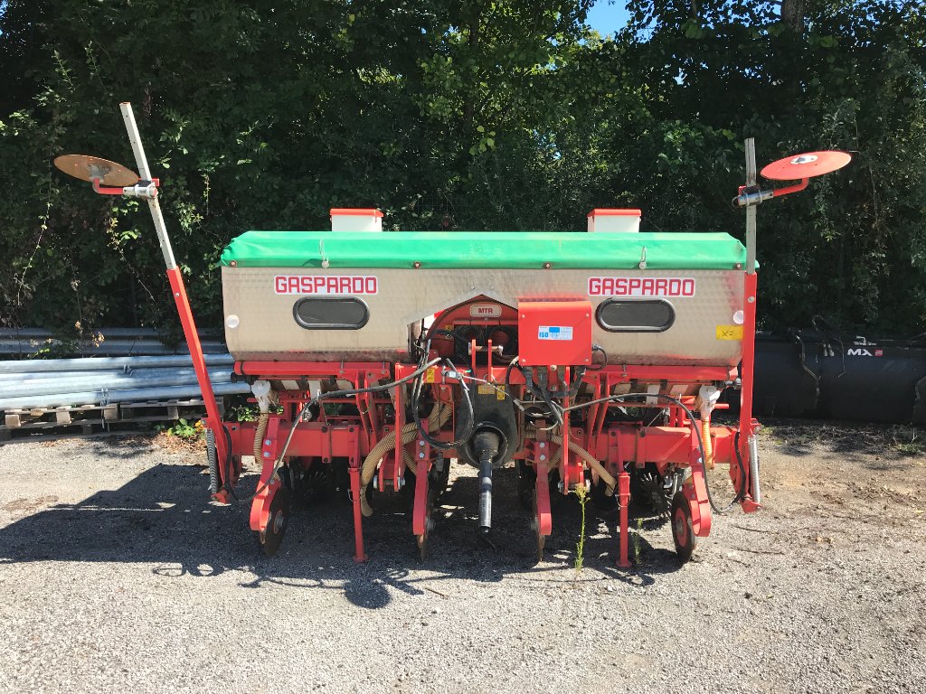 Einzelkornsägerät of the type Gaspardo MTE 4 RANGS ISOTRONIC, Gebrauchtmaschine in MORLHON LE HAUT (Picture 1)