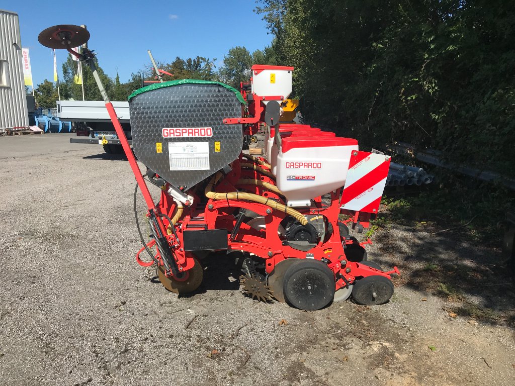 Einzelkornsägerät of the type Gaspardo MTE 4 RANGS ISOTRONIC, Gebrauchtmaschine in MORLHON LE HAUT (Picture 3)