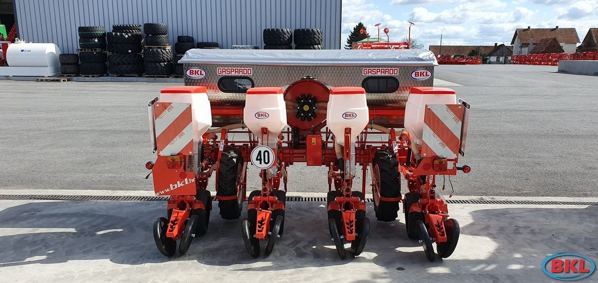 Einzelkornsägerät del tipo Gaspardo MTR 4 Reihen mit Inox Düngerstreuer, Neumaschine In Rovisce (Immagine 5)