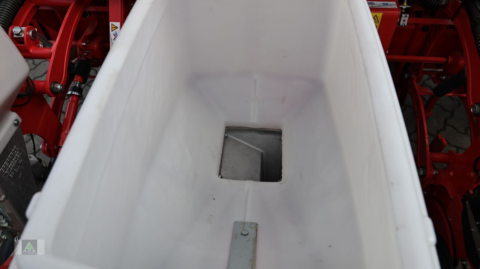 Einzelkornsägerät van het type Gaspardo MTR 4-REIHIG, Neumaschine in Markt Hartmannsdorf (Foto 18)