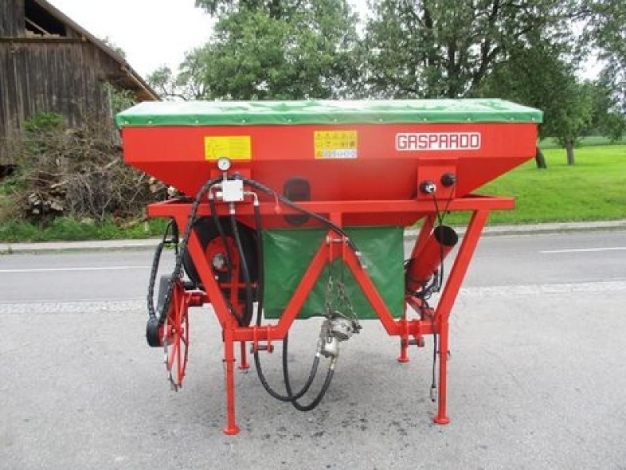 Einzelkornsägerät za tip Gehl manta 8-reihige einzelkornsämaschine, Gebrauchtmaschine u SANKT MARIENKIRCHEN BEI SCHÄRDING (Slika 17)