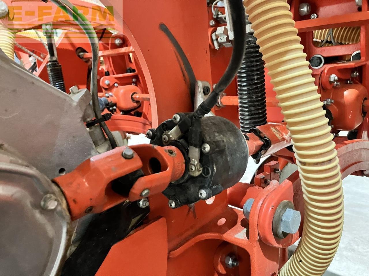 Einzelkornsägerät типа Gehl manta mtr 9-reihig mit fronttank pa, Gebrauchtmaschine в Sierning (Фотография 9)