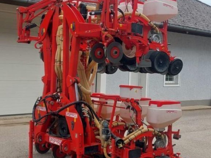 Einzelkornsägerät des Typs Gehl manta mtr 9-reihig mit fronttank, Gebrauchtmaschine in Sierning (Bild 1)